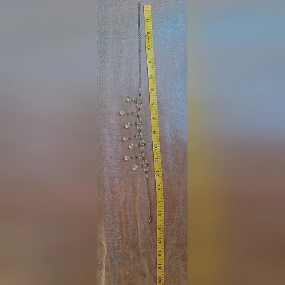 A Vintage Pale Green Clear Crystal Drop Princess Choker Collar Necklace - Picture 6 of 6